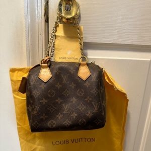 Louis Vuitton Hand bag
